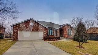 VRLY // 4 beds 3 baths 2,416 sqft // Eagle, NE 68347