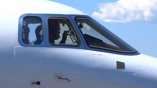 Hawker Beechcraft - Hawker 800XP - Engine Start, Taxi, Takeoff