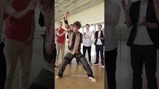 Марк Кондратюк танцует под Bye Bye Bye | Танец Дэдпула | #figureskating #фигурноекатание #кондратюк
