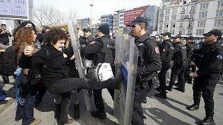 Istanbul: Kundgebung vor Weltfrauentag gewaltsam aufgelöst