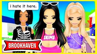 The KARDASHIANS Move to Brookhaven..(Parody)