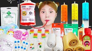 HOW TO SNEAK FOOD INTO HOSPITAL 하이유의 먹는 붕대 알약 혈액팩 주사기 먹방! RAINBOW CAPSULE Mukbang | HIU 하이유