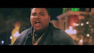 Tre locc ft tay stackz  : RUN IT UP  MUSiC ViDEO