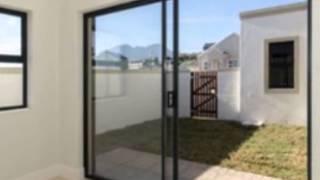 3.0 Bedroom House For Sale in Somerset West, Somerset West, South Africa for ZAR R 1 495 000