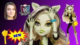 Monster High Freaky Fusion Frankie Stein Doll