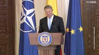 Klaus Iohannis, gafă la ceremonia de decorare a sportivilor medaliați la JO de la Paris