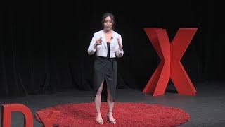 How teachers keep your attention | Nase (Jessica) Lim | TEDxUofT