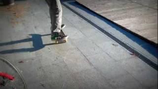 kickflip on skate