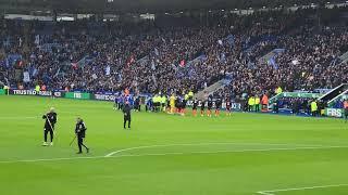 A good rendition of Keep Right On. Sir Tom Wagner joining in at the end 