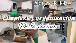 Organización y limpieza de la cocina//Estaba muy sucia y desordenada #cocina #limpieza #vidareal