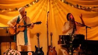 Bhaja Man Mere - The GuruGanesha Band, Live in Concert
