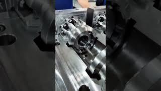 Injection Mold Structure of Collapsible Core