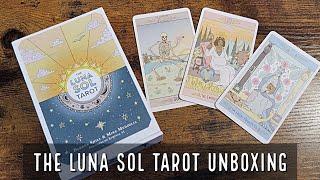 The Luna Sol Tarot | Unboxing and Flip Through