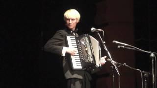 John Mann and the accordionist