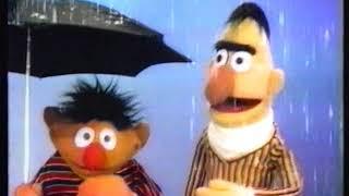 Ernie und Bert im Regen - Ernie und Bert - Classic - VHS-Video-Clip