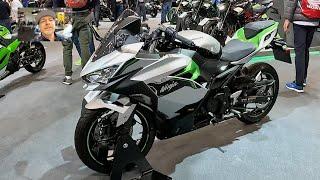Kawasaki EV Ninja e-1 full electric vehicle e1 electric moto motor bike motorcycle walkaround V2532