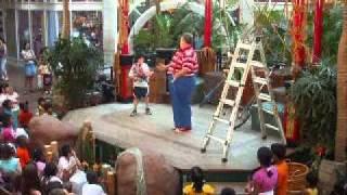 Navy Pier Juggler