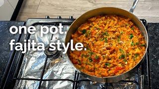 One Pot Chicken Fajita Style Pasta