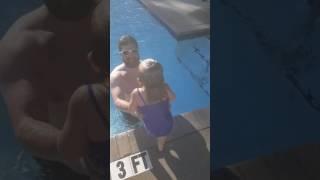 Sissy's first day back at the pool 2017 learning to swim