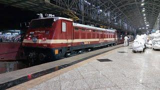 FRESHLY PAINTED LOCOMOTIVE : BL WAP4 at Mumbai Central!!!