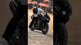 R15 v4 Black Colour  Yamaha R15 V4 WhatsApp Stutas 4k ️ #yamaha​ #r15v4​ #bike​ #shorts​
