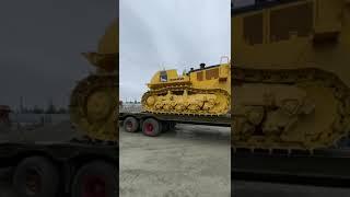 Перевозка тралом бульдозера Komatsu D375