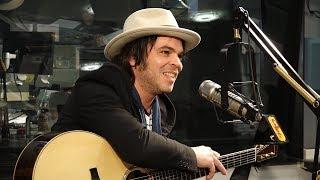 Interview: Gaz Coombes Talks 'World's Strongest Man' Album, Performs In-Studio