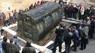 The largest copper coffin unearthed in Hubei, weighing 9 tons