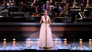 Heather Headley live singing "Reach Out and Touch" at the John F. Kennedy Center