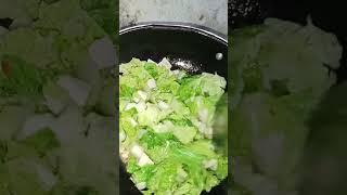 How to cook delicious mustard greens mixed with tofu