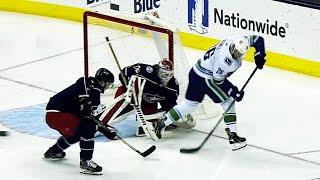 Gotta See It: Vanek’s no-look backhanded pass sets up Baertschi goal