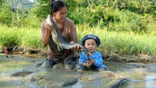 Single mother and baby -  caught many big carp in abandoned pond