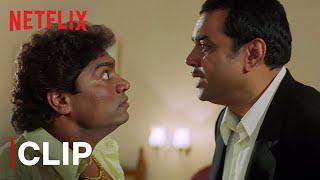 Chota Chattri Comedy Scene | Paresh Rawal VS Johnny Lever | Awara Paagal Deewana | Netflix India