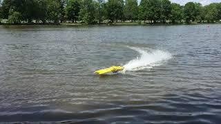 Aeromarine Galaxy Catamaran  RC Boat with Zenoah 30.5