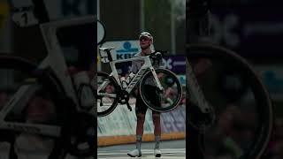 Mathieu van der Poel's Epic Victory at Tour of Flanders 2024!