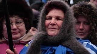 Ukrainians rally to show support for President Yanukovych