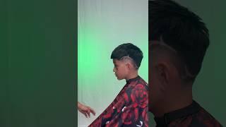 BURST FADE MID TAPER AND DESIGN #shorts #haircut #barber #hairstyle #edgar #burst #fypシ