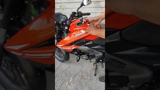 2025 Model Bajaj Pulsar NS125 ABS Fiber Plastic Fuel Tank 12L Capacity 50kmpl Meterial Difference