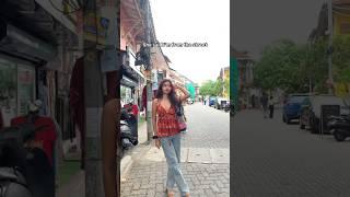 street lady ‍️#reaction #roasting #love #college #dance #funny #friends #relationship #cutelady