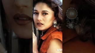 dhak Dhak karne #Anuradha Paudwal Udit Narayan#Madhuri Dixit shorts #youtobeshorts #trending #viral