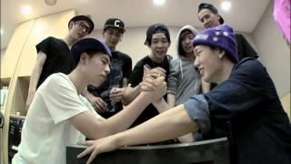 (WIN DVD) Junhoe & Bobby arm wrestle