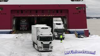 Difficult loading of reversing Long Trucks on to the ferry M/S Grace 6 January 2025 - 4K -