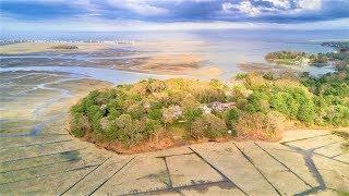 Tranquil Home with Panoramic Views in Duxbury, Massachusetts