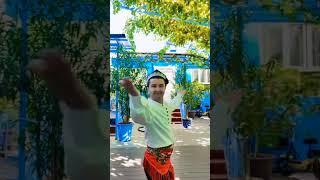 Uyghur dance