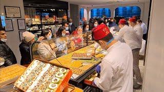 HAFIZ MUSTAFA IN SIRKECI ISTANBUL, FAMOUS TURKISH DESSERT STORE, TURKISH BAKLAVA, TURKISH DELIGHT