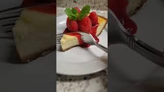 Easy Raspberry Cheesecake