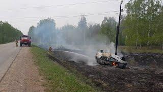 Автоледи вылетела с дороги и врезалась в столб. Новости Азнакаево