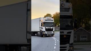 Scania V8 holland style i like that generation