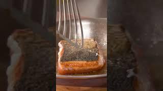 How to Get Crispy Fish Skin Every Time! #salmon #chefsteps
