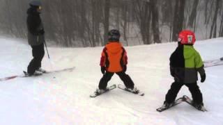 Skiing in the fog at Pico